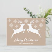 Witte dieper op beige met sneeuwvlokken en tekst feestdagenkaart (Staand voorkant)