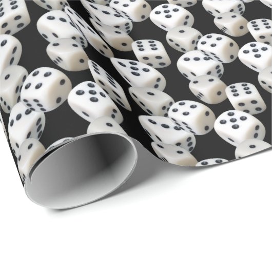 Witte dobbelstenen op zwart cadeaupapier (Rol Hoek)