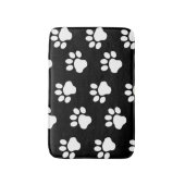 Witte doekjes verf afdrukken op zwart badmat (Voorkant Verticaal)