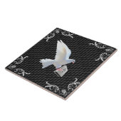 WITTE DOVE HOLDING BIBLE TEGELTJE (Zijkant)