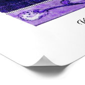 WITTE DOVES IN HET VENSTER, blauw paars Poster (Hoek)