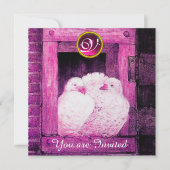 WITTE DOVES IN PINKVENSTER, WEDDING GEM MONOGRAM KAART (Voorkant)