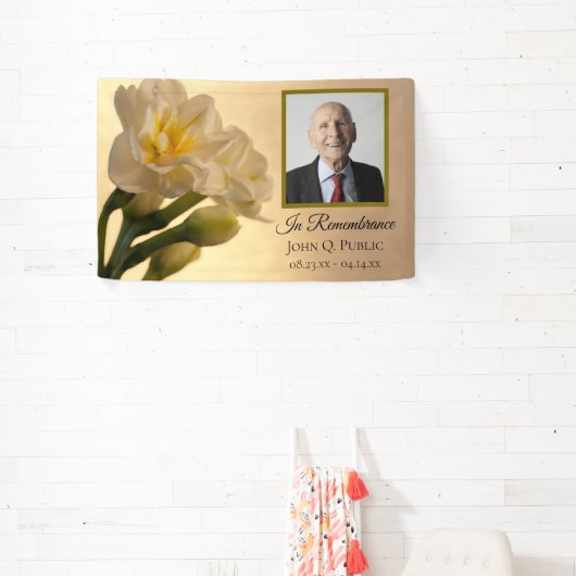 Witte Dubbele Daffodils Viering van het Leven Begr Spandoek (Insitu)
