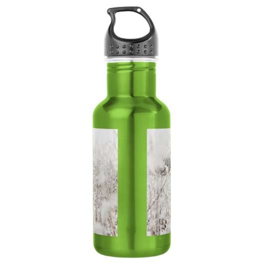 Witte Duitse herder in de sneeuw Waterfles (Achterkant)