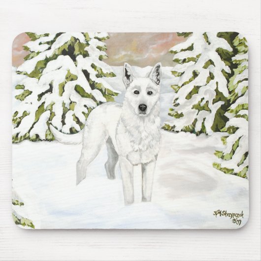 Witte Duitse herder in de winter sneeuw Muismat (Voorkant)