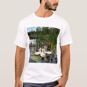 Witte eenden, lendenkussens, cattails, meeroever t-shirt