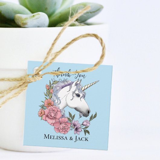 Witte eenhoorn roze bloemen blauw bedankjes labels