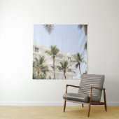 WITTE EN BEIGE BOUW WANDKLEED (In situ)