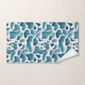 Witte en blauwe Abstracte bladeren | Kustpatroon Bad Handdoek (Handdoek)