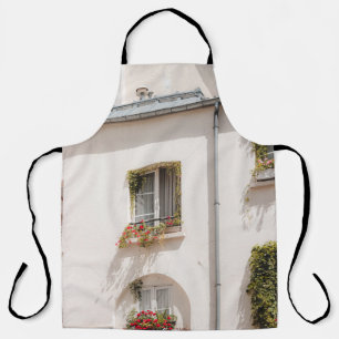 WITTE EN BROEIENDE CONCRETE HUIS SCHORT