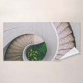 WITTE EN BROEIENDE CONCRETE SPIRALE STAIRS BADHANDDOEK (Badhanddoek)