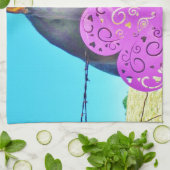 Witte en bruine Valentijn Theedoek (Gevouwen)