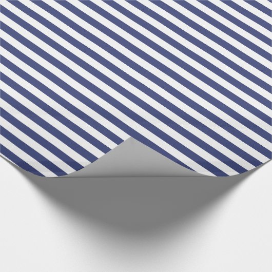 Witte en donkerblauwe streep cadeaupapier (Hoek)