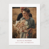 Witte en donkerrode tekst en foto | De datum opsla Aankondigingskaart (Voorkant)