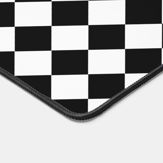 Witte en gedurfde zwarte Chevron patroon Bureaumat (Hoek)