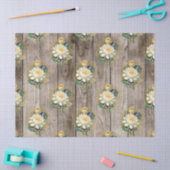 Witte en gele bloemen op  houtontvlechting tissuepapier (Craft)