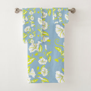 Witte en gele bloemen patroon op grijs bad handdoek