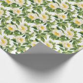 Witte en gele Claire de Lune pioenen Cadeaupapier (Hoek)