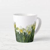 Witte en gele Daffodils Cust. BC White Latte Mok (Rechterhoek)