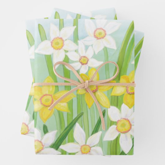 Witte en gele lentesaffodils inpakpapier vel (In situ)