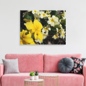 Witte en gele tuinbloemen canvas afdruk (Insitu (Woonkamer))