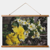Witte en gele tuinbloemen hangend wandkleed (Voorkant)