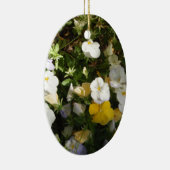 Witte en gele viooltjes keramisch ornament (Rechts)