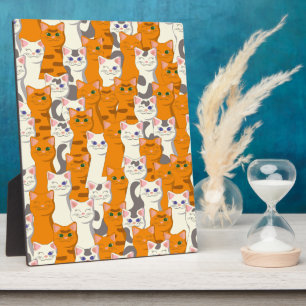 Witte en gember katten patroon groene ogen blauwe fotoplaat