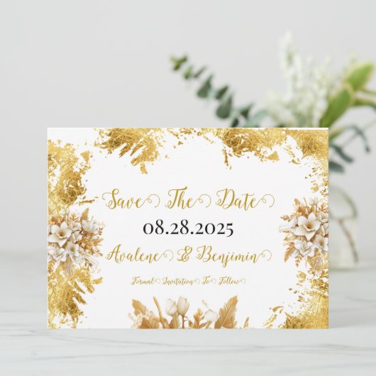 Witte en Gouden Bloemen Trouwen Save The Date Kaar Kaart (Staand voorkant)