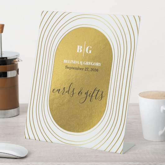 Witte en gouden moderne Arch Weddenschappen en cad Reclamebord Met Voetstuk (Insitu)