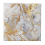 Witte en goudmarmer, Luxe-stijl, effect Tegeltje<br><div class="desc">Je kunt je thuis een beetje luxe toevoegen met deze witte en gouden keramische tegels met een marmer-effect. Het ingewikkelde bliksemdetail en elegante kleurenpalet met spetters van gouden creëer is een verfijnd en tijdloos naadloos design dat perfect is voor elk modern huis en voor het toevoegen van een aanraking van...</div>