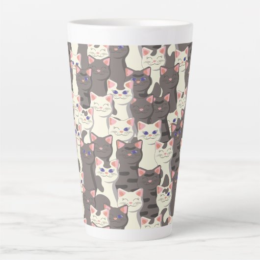 Witte en grijze kattenpatroon latte mok (Voorkant)