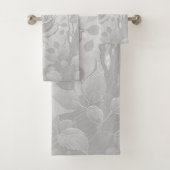 Witte en grijze Rozen 2 Bad Handdoek (Insitu)