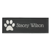 Witte en houtskool Paw Print Logo Naambadge (Voorkant)