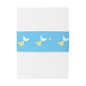 Witte en lichtgele vlinders die blauw vliegen uitnodigingen wikkel (Achterkant Voorbeeld)