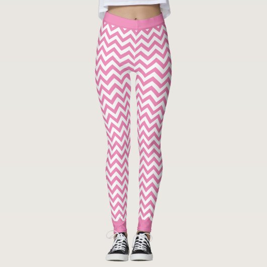 Witte en lichtroze Chevron Patroon Leggings (Voorkant)