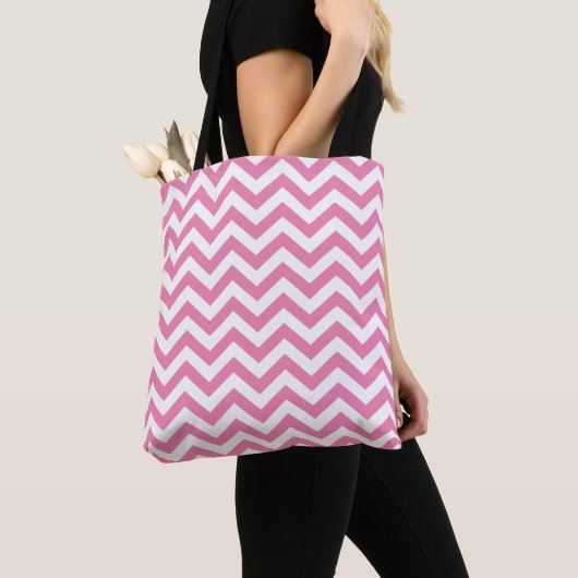 Witte en lichtroze Chevron Patroon Tote Bag (Dichtbij)