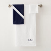 Witte en marinemonogram bruiloft Gift Bath Towel S Bad Handdoek (Insitu)