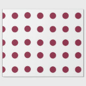 Witte en maroon Polka Dot Wrapping Paper Cadeaupapier (Vlak)