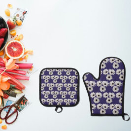 Witte en Paarse Daisies Ovenwanten en Pothouders Ovenwant & Pannenlap Set