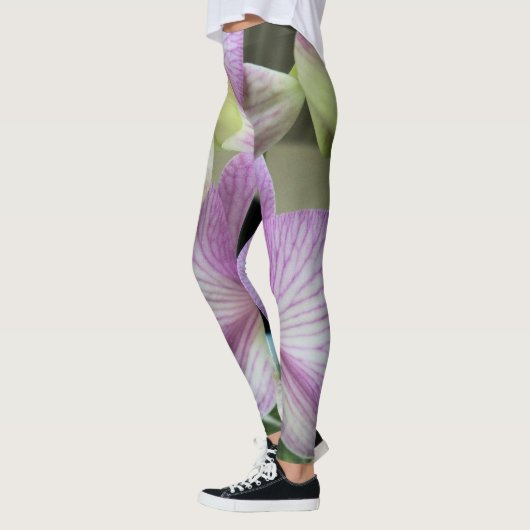 Witte en paarse orchidee leggings (Links)
