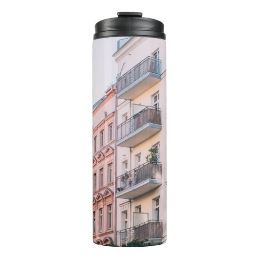 WITTE EN PINKGEBOUWEN THERMOSBEKER (Voorkant)