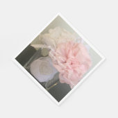 Witte en Roze Bloemen in Vase Servet (Hoek)