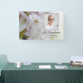Witte en roze bloemen viering van het leven begraf spandoek (Beurs)