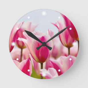 Witte en roze tulpen ronde klok