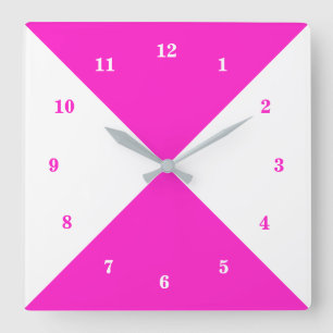 Witte en roze wandklok