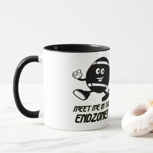 Witte en zwarte Cartoon Football Mok (Met donut)