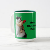 Witte en zwarte kat en rendierkerst Speelgoed Tweekleurige Koffiemok (Voorkant links)