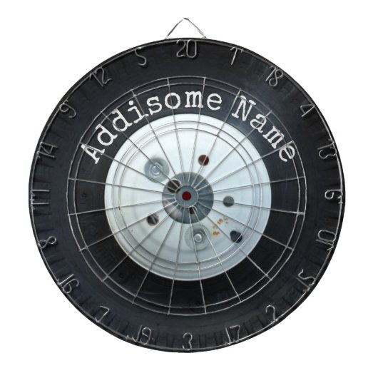 Witte en zwarte vrachtwagen, wiel/autoband dartbord (Voorkant)