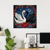 Witte en zwarte zwanen met harten en Rozen Poster (Thuiskantoor)